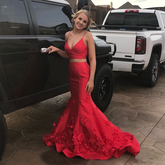 Sherri Hill Dresses & Skirts - Prom Dress